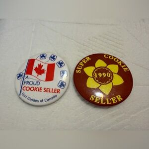 Girl Guides of Canada a proud cookie seller and super cookie 1990 seller buttons